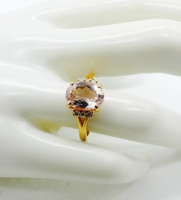 14K YG MORGANITE & DIAMOND RING