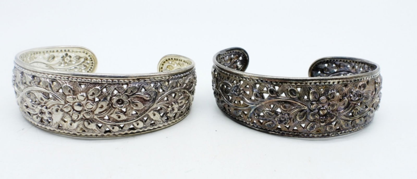 (2) STERLING CUFF BRACELETS: TWO STERLING CUFF BRACELETS. (26.4 DWT)