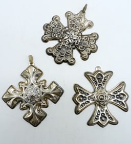 REED & BARTON 1974-1976 XMAS CROSSES