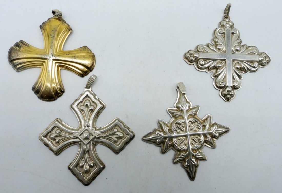 REED & BARTON 1980-1983 XMAS CROSSES: FOUR STERLING REED & BARTON CHRISTMAS CROSS ORNAMENTS. 1980, 1981, 1982, 1983. (36 DWT)
