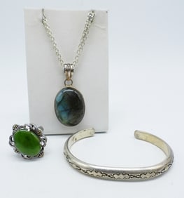 LABRADORITE & GREEN JADE 925 PIECES