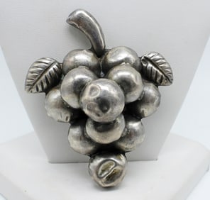 MEXICO STERLING GRAPE BROOCH