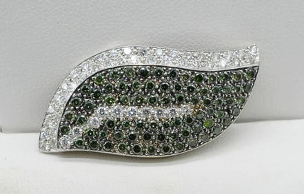 PAVE GREEN / WHITE DIAMOND 18K PENDANT