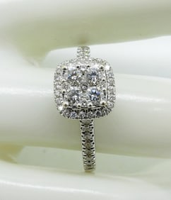 14KWG ZEI HDS HALO ENGAGEMENT DIA RING
