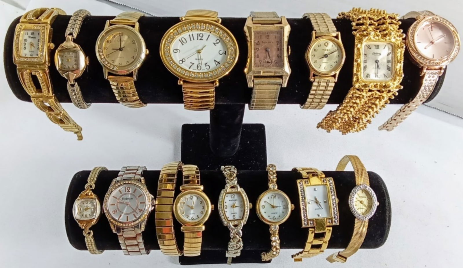 15 LADIES GOLD TONE WATCHES: WATCHES ARE NOT VERIFIED, AUTHENTICATED, OR TESTED IN RUNNING CONDITION UNLESS SPECIFIED, INCLUDING ELGIN, BULOVA, GRUEN, WALTHMAN, TIMEX, AND MORE