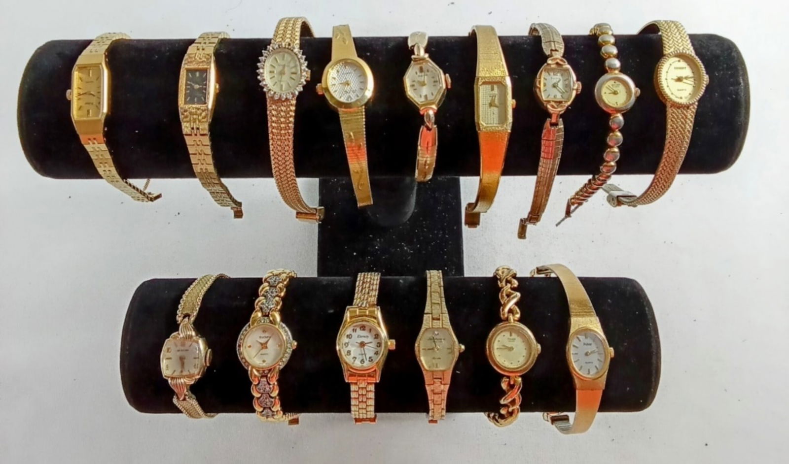 15 LADIES GOLD TONE WATCHES: WATCHES ARE NOT VERIFIED, AUTHENTICATED, OR TESTED IN RUNNING CONDITION UNLESS SPECIFIED, INCLUDING CITIZEN, BULOVA, ELGIN, HAMILTON, SEIKO, AND MORE