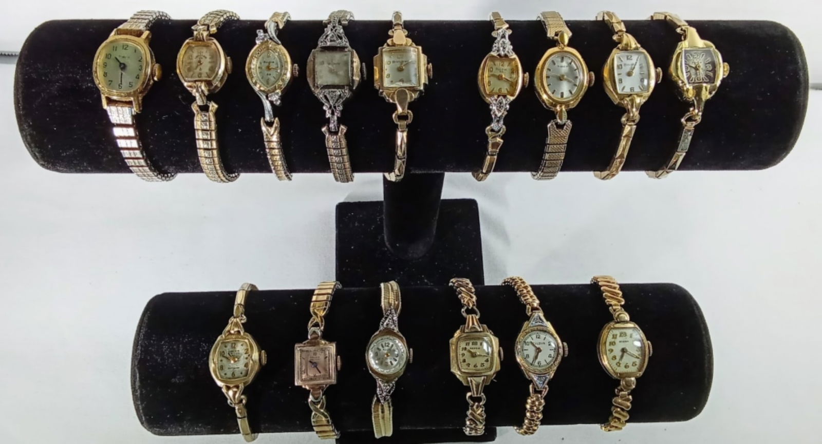 15 LADIES GOLD TONE WATCHES: WATCHES ARE NOT VERIFIED, AUTHENTICATED, OR TESTED IN RUNNING CONDITION UNLESS SPECIFIED, INCLUDING TIMEX, BULOVA, GRUEN, ELGIN, AND MORE