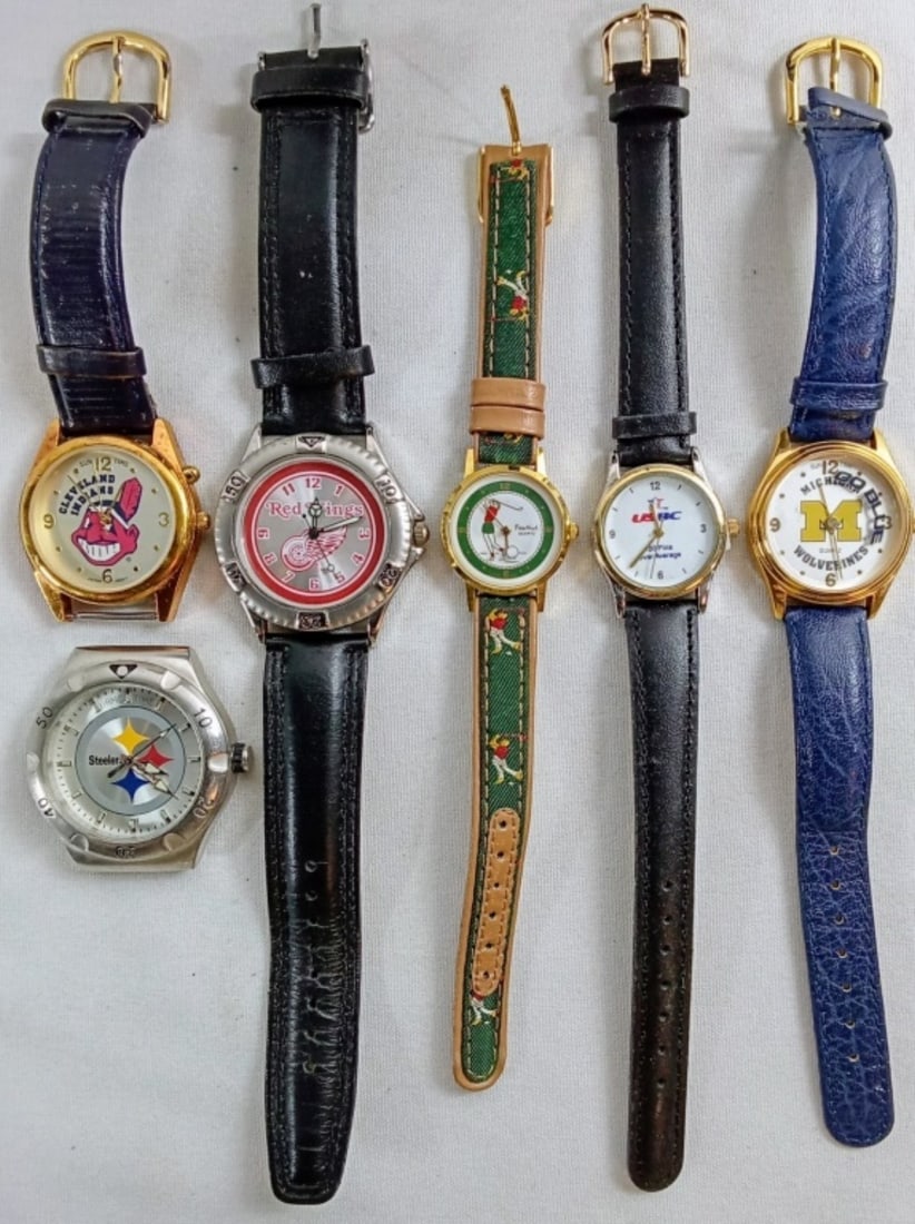 SPORTS WATCH LOT - STEELERS, RED WINGS: INDIANE, USBC & GOLF, MICHIGAN WOLVERINES - (2) NEED NEW BANDS - Watches are not verified, authenticated, or tested in running condition unless otherwise specified.