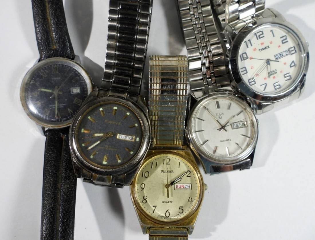 (5) MENS MIXED LOT DAY/DATE WATCHES: WATCHES ARE NOT VERIFIED, AUTHENTICATED, OR TESTED, IN RUNNING CONDITION, UNLESS SPECIFIED, INCLUDING 2 TIMEX, 2, ELGIN, PULSAR