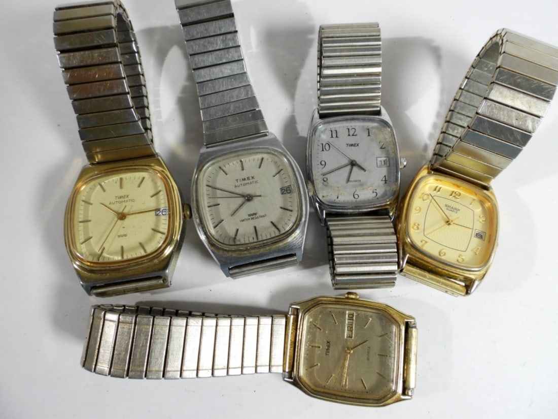(5) MENS LOT DAY/DATE WATCHES (1 of 2)