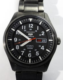 MENS SEIKO 5SPORT DAY/DATE WATCH