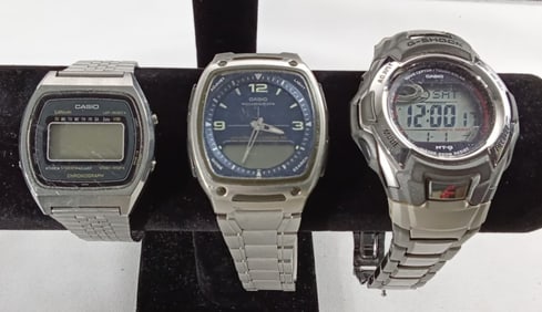 (3) CASIO DIGITAL MEN'S WATCHES