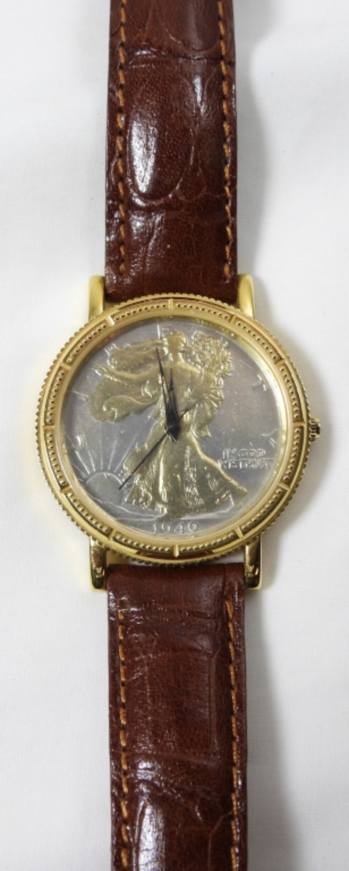 WOMENS SILVER HALF DOLLAR STYLE WATCH (1 of 2)