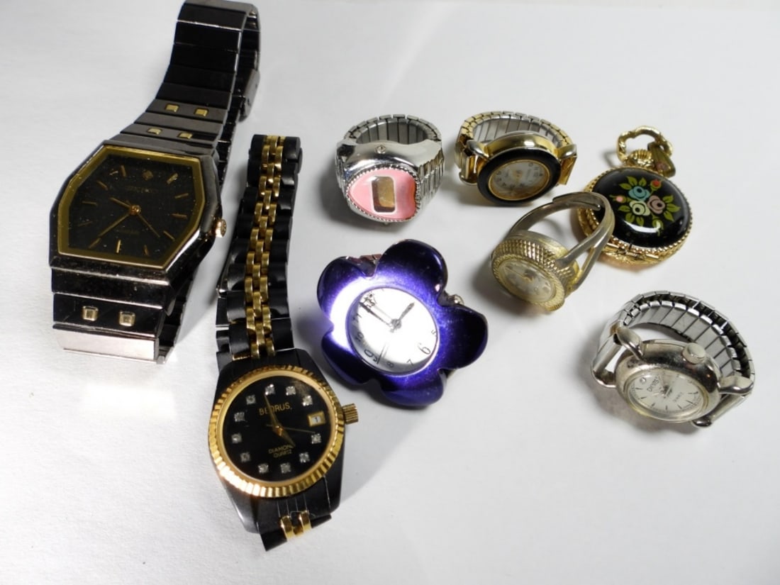FUN FASHION WATCH LOT - RINGS / PENDANT (1 of 3)