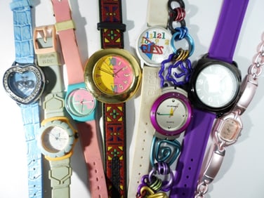 (8) COLORFUL FUN WATCH LOT