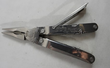 SOG SPECIALTY TOOLS