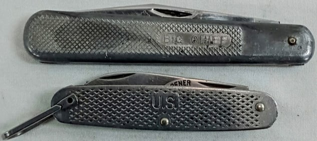 1988 CAMILLUS U.S. & BIG CHIEF KNIFE LOT