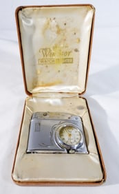 VINTAGE WINDSOR ARM LIFT LIGHTER