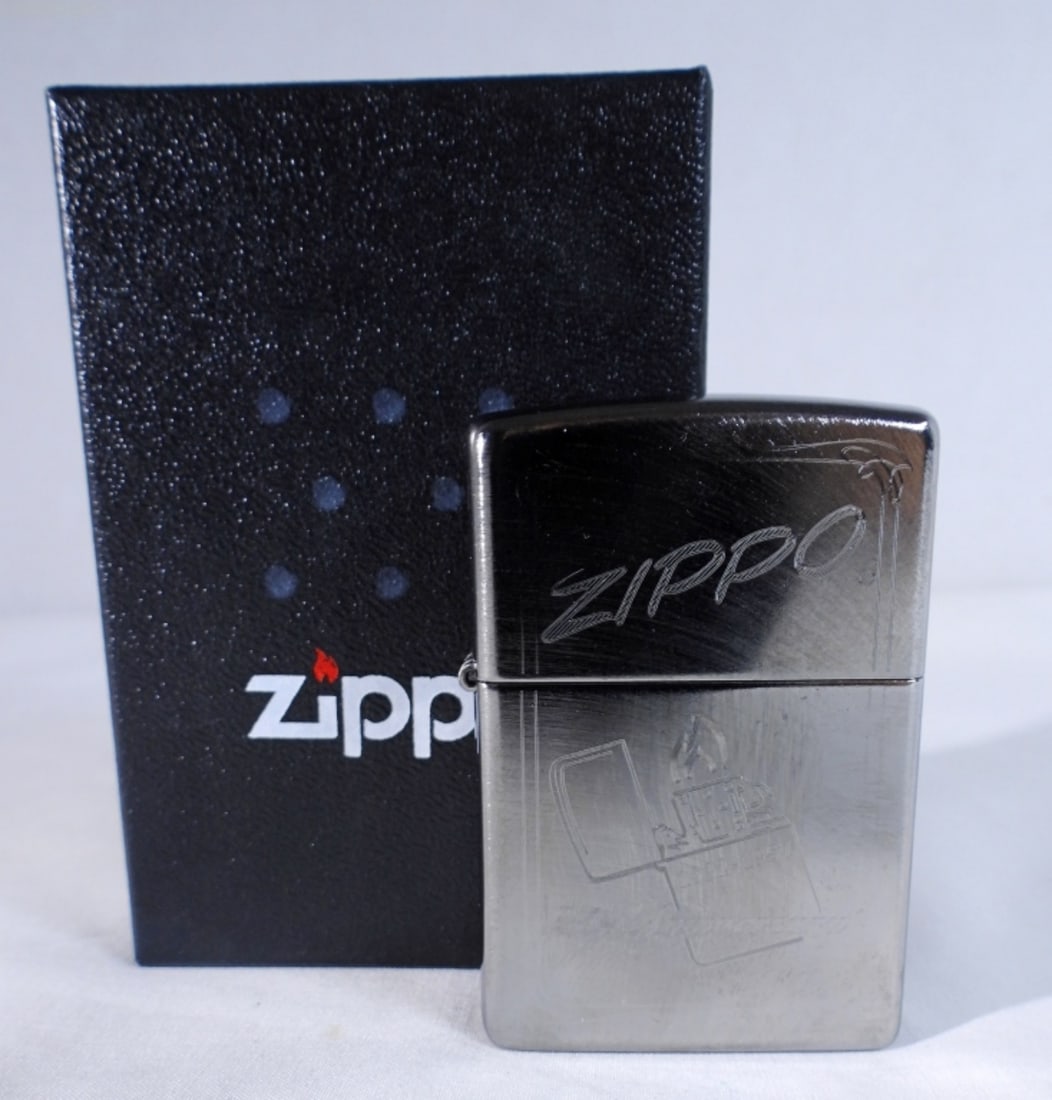 2018 SEALED ZIPPO 25TH ANNIVERSARY (1 of 3)