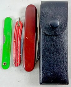 (4) POCKET KNIVES