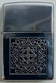 2000 SEALED ETCHED DESIGN ZIPPO
