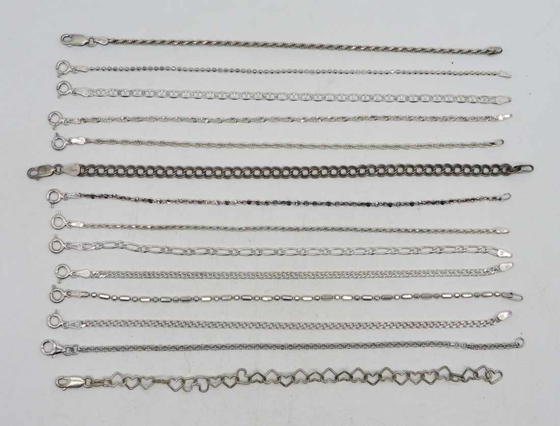 (14) STERLING CHAIN BRACELETS: FOURTEEN STERLING CHAIN BRACELETS. 7" - 8". (25.3 DWT)