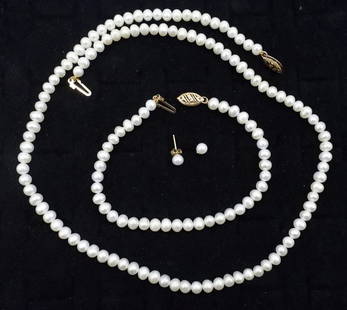 14K YELLOW GOLD NATURAL PEARL SET: 14K YELLOW GOLD, NATURAL PEARL SET. NECKLACE IS 18". BRACELET IS 7". PIERCED 14K PEARL EARRINGS. (1 DWT / 14KG)