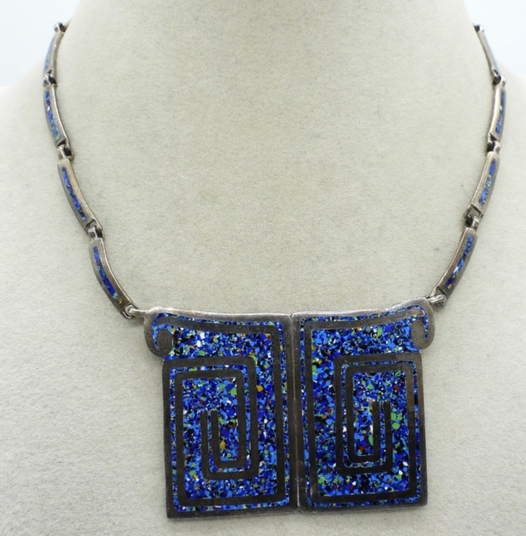 MARGOT DE TAXCO INLAID NECKLACE: MARGOT DE TAXCO, STERLING NECKLACE. INCREDIBLE VINTAGE PIECE! INLAID GEMSTONES. POSSIBLY TURQUOISE & LAPIS LAZULI. 14". (MADE IN MEXICO - MARGOT DE TAXCO - 5376). (29.3 DWT)