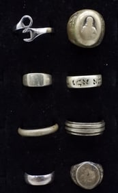 EIGHT STERLING VINTAGE RINGS