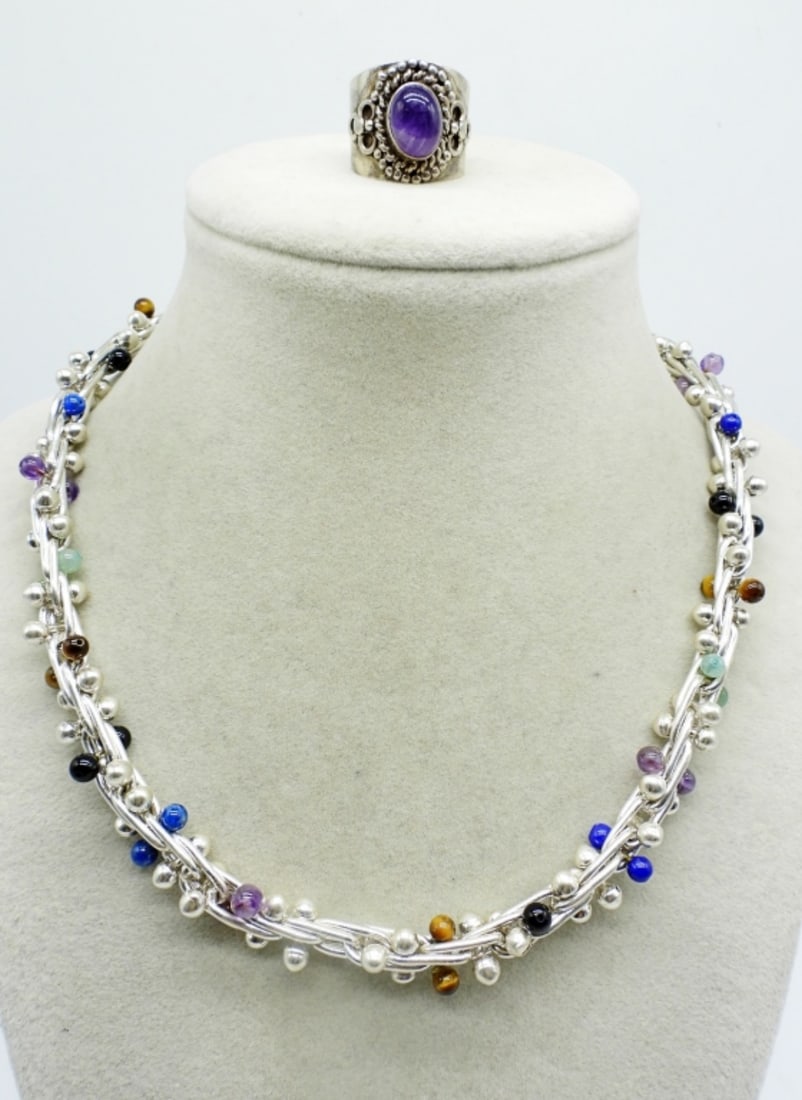 BEAUTIFUL 925 NECKLACE / AMETHYST RING (1 of 6)