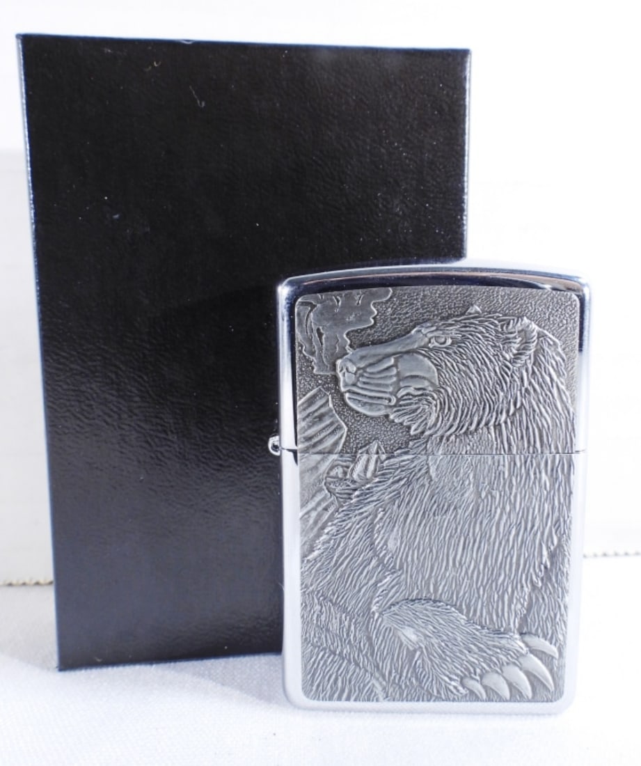 1996 Sealed Zippo Barrett Smythe Polar Bear (1 of 4)