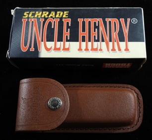 Uncle Henry Folding Lock Back Pocket Knife