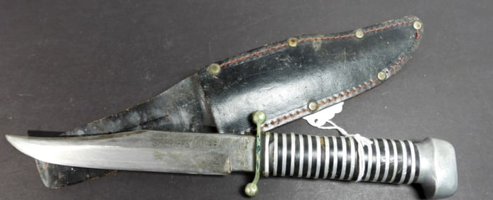 Sheriffs Knife With Leather Sheath