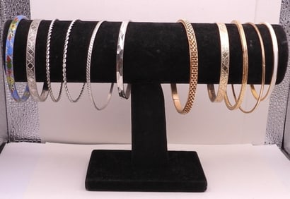 11 Fashion Bangles