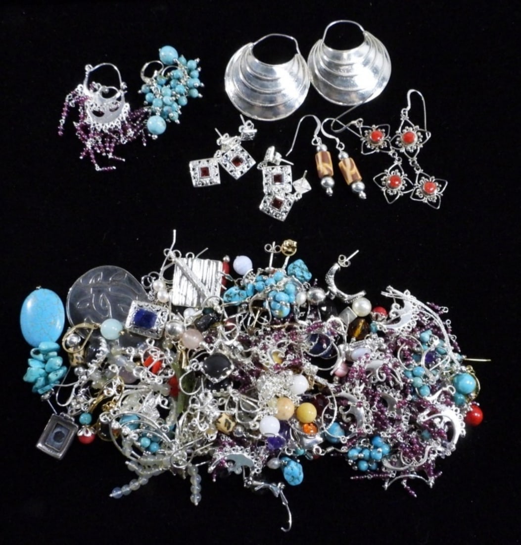 Large Mixed Lot Of Earrings (1 of 3)
