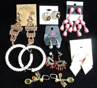 8 Pairs Stud Earrings