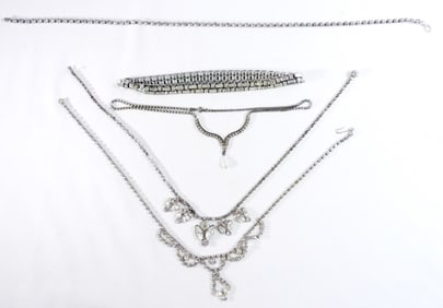 5 Diamond Like Necklaces