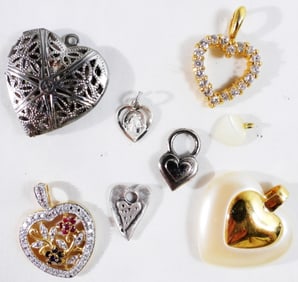 8 Heart Necklace Charms