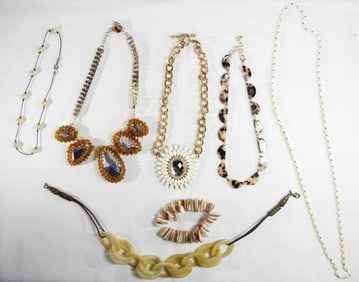 5 Necklaces And 1 Bracelet