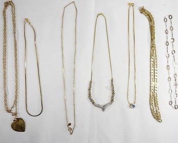 7 Gold Necklaces