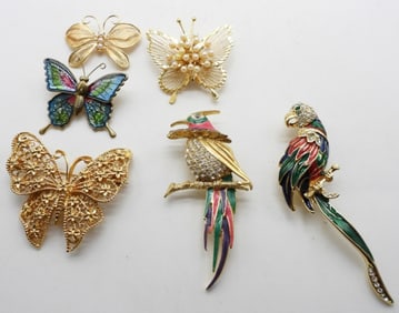 6 Brooches