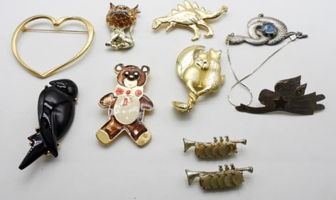 10 Mixed Lot Of Brooches