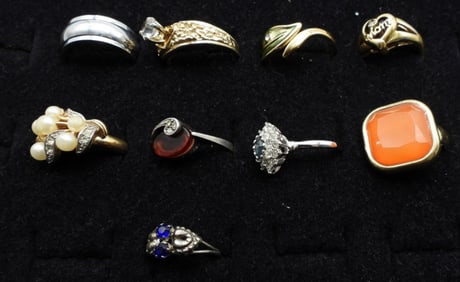 Mixed Lot Of Rings