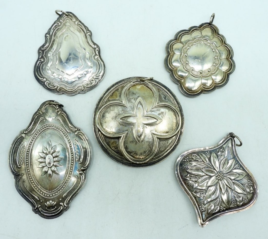 5 Towle Sterling Ornaments 1981-1985 (1 of 5)
