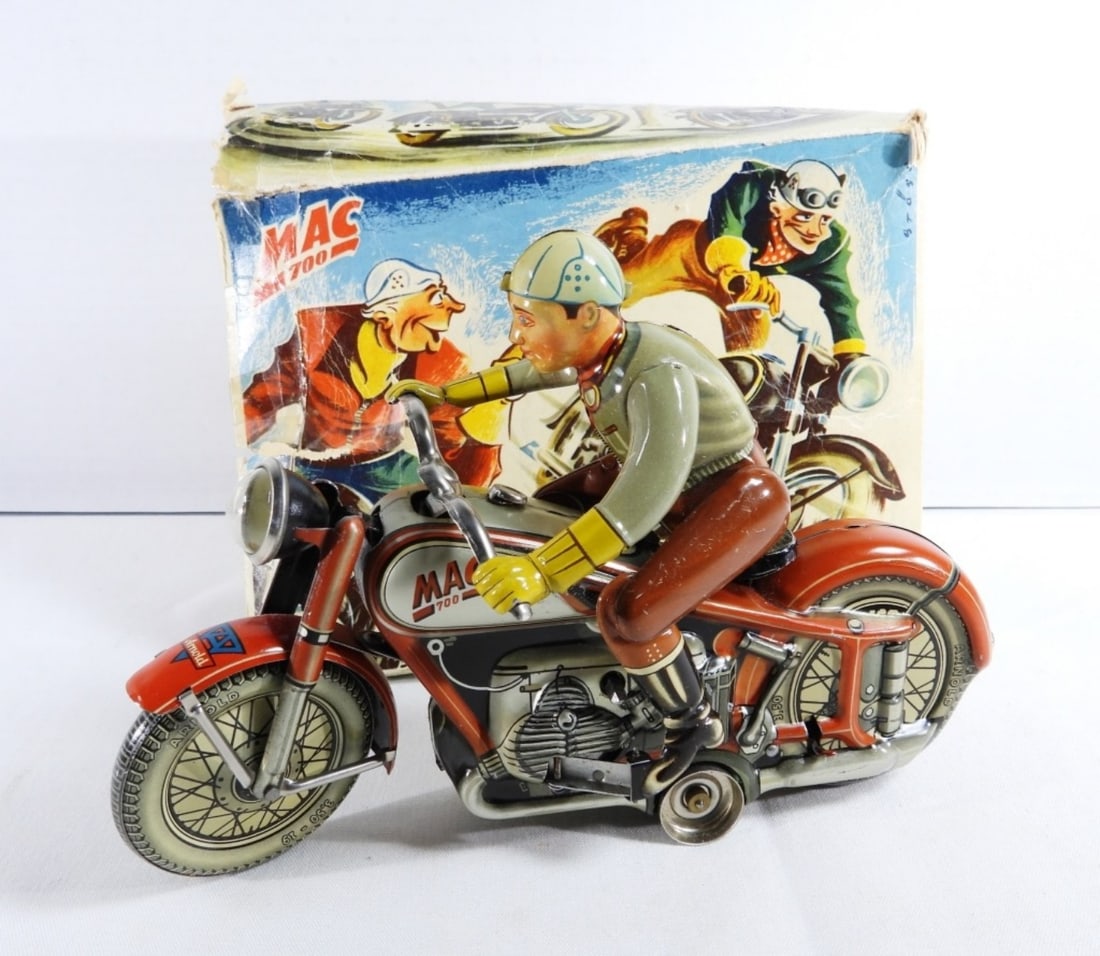 German Arnold 700 Tin Toy Windup Motorcycle (1 of 16)