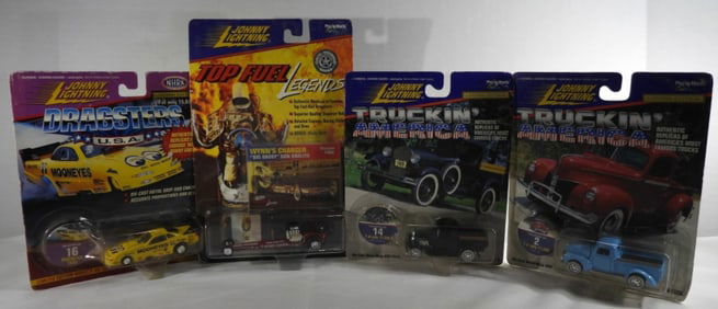4 Johnny Lightning Hot Wheels Collectors