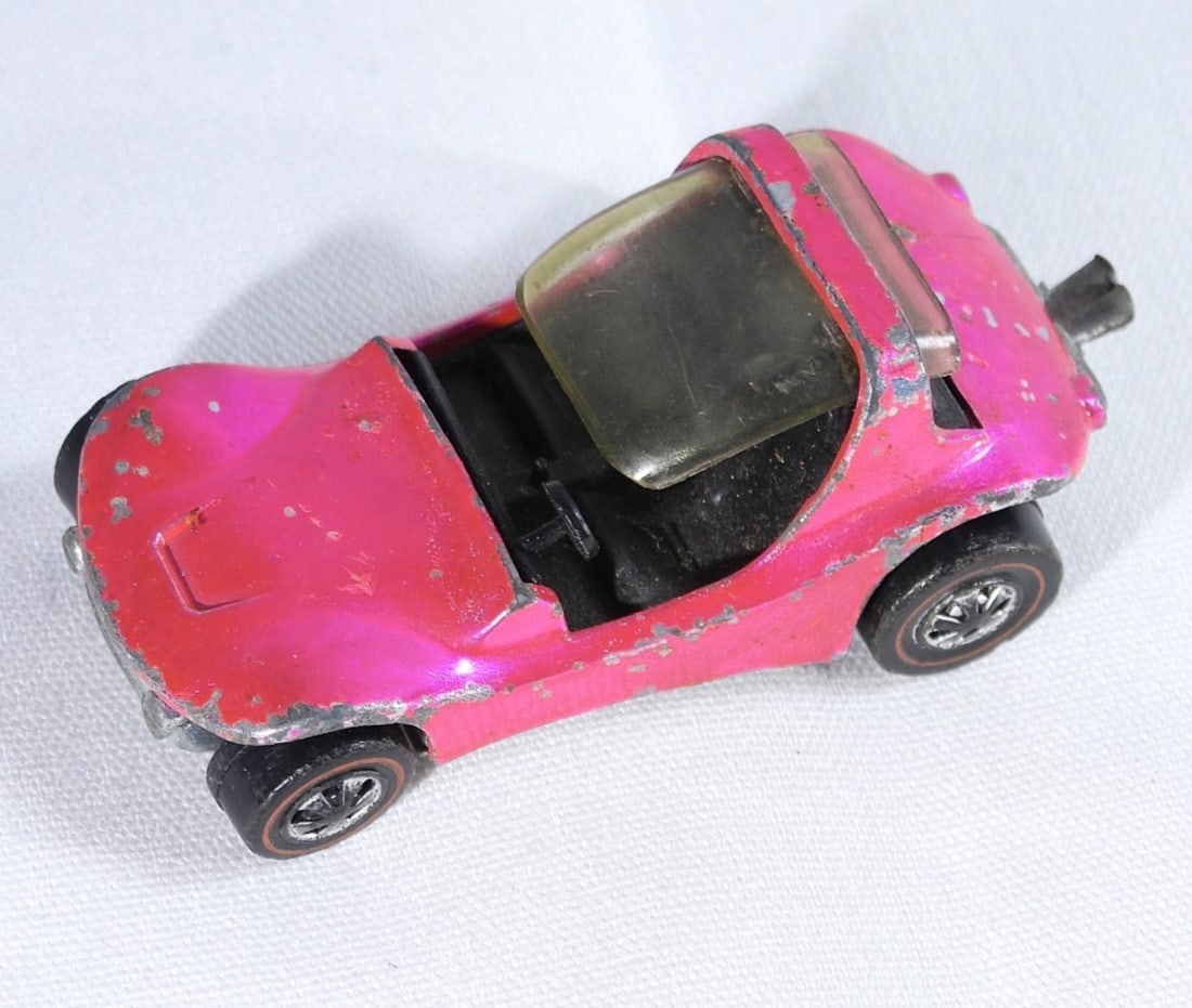 Hot Wheels Red Line Hot Pink Sand Crab: 1969 Mattel Hot Wheels, Red Line. Hot pink sandcrab, no stickers.