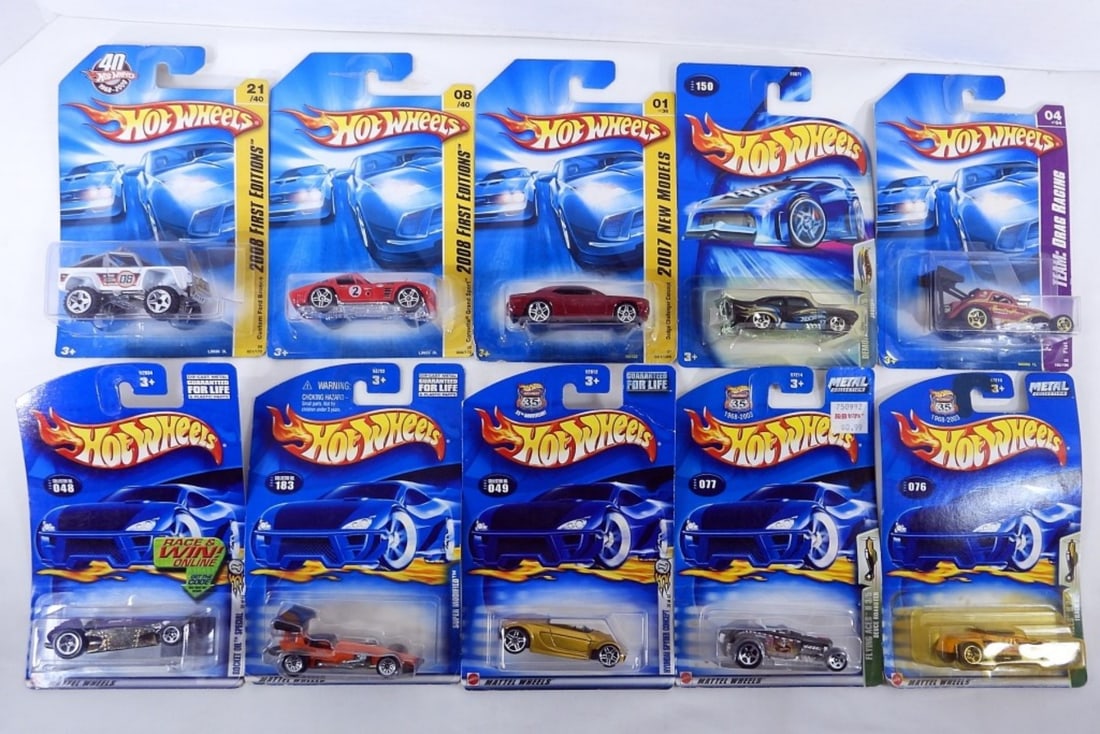 10 Hot Wheels 2000-2007 New In Box: Ten Hot Wheels, New In Box. Years vary from 2000-2007. See Photos