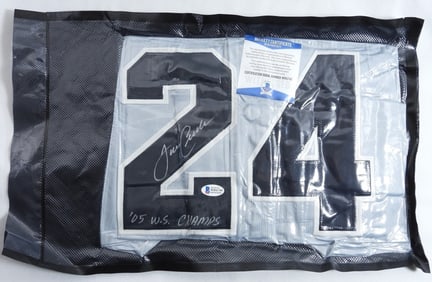 Joe Crede Autographed Jersey Beckett COA