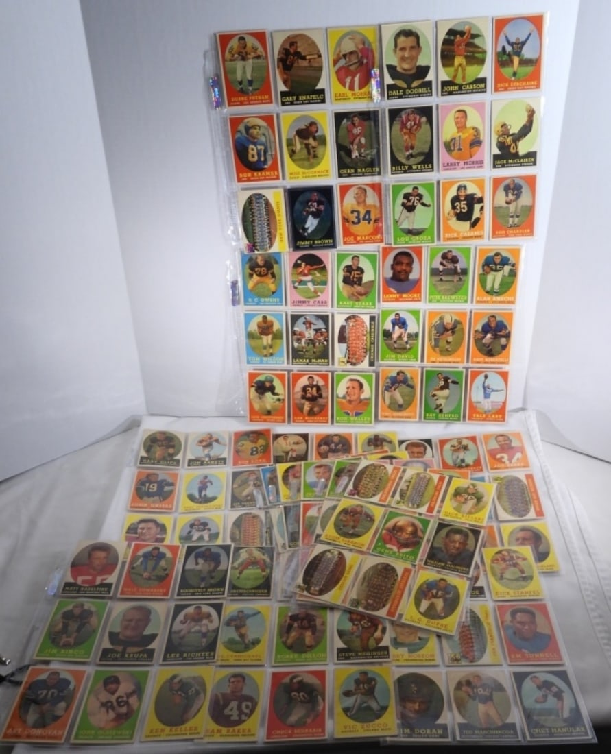(131) 1950/60s Large Mixed Lot TOPPS Cards (1 of 3)